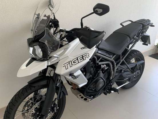 LOTE 009 - TRIUMPH TIGER 800 XCX 2020